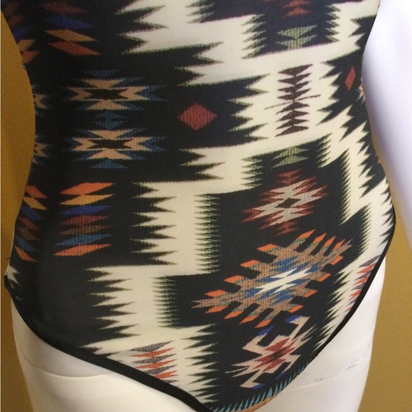 🖤See You Monday | Tribal Print Bodysuit🖤 - Picture 6 of 15